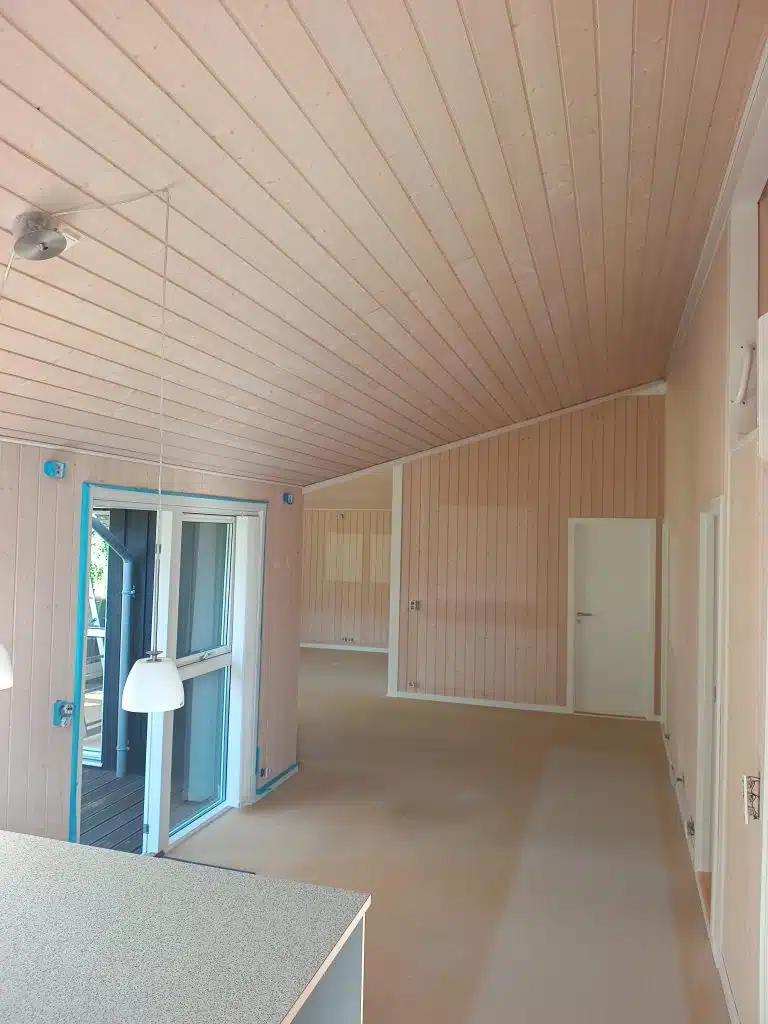 Før maling af sommerhus indendørs